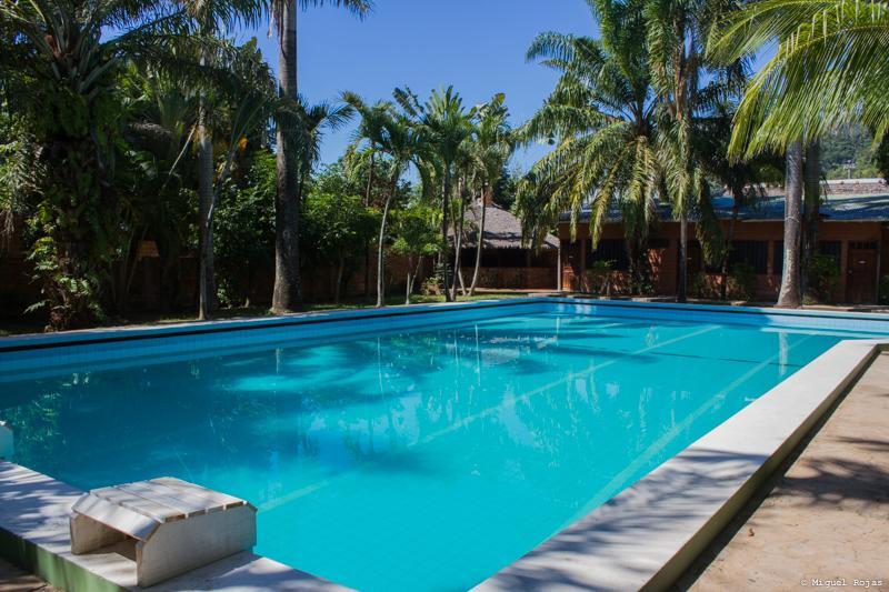 Hotel Ambaibo รัวเรนาบาเก ภายนอก รูปภาพ