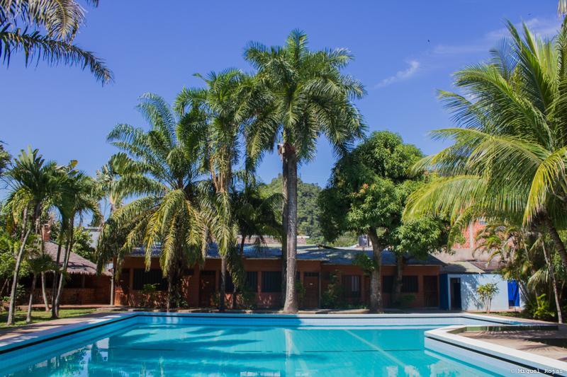 Hotel Ambaibo รัวเรนาบาเก ภายนอก รูปภาพ