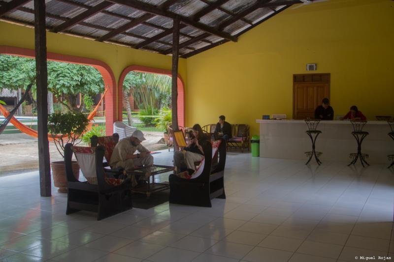 Hotel Ambaibo รัวเรนาบาเก ภายนอก รูปภาพ