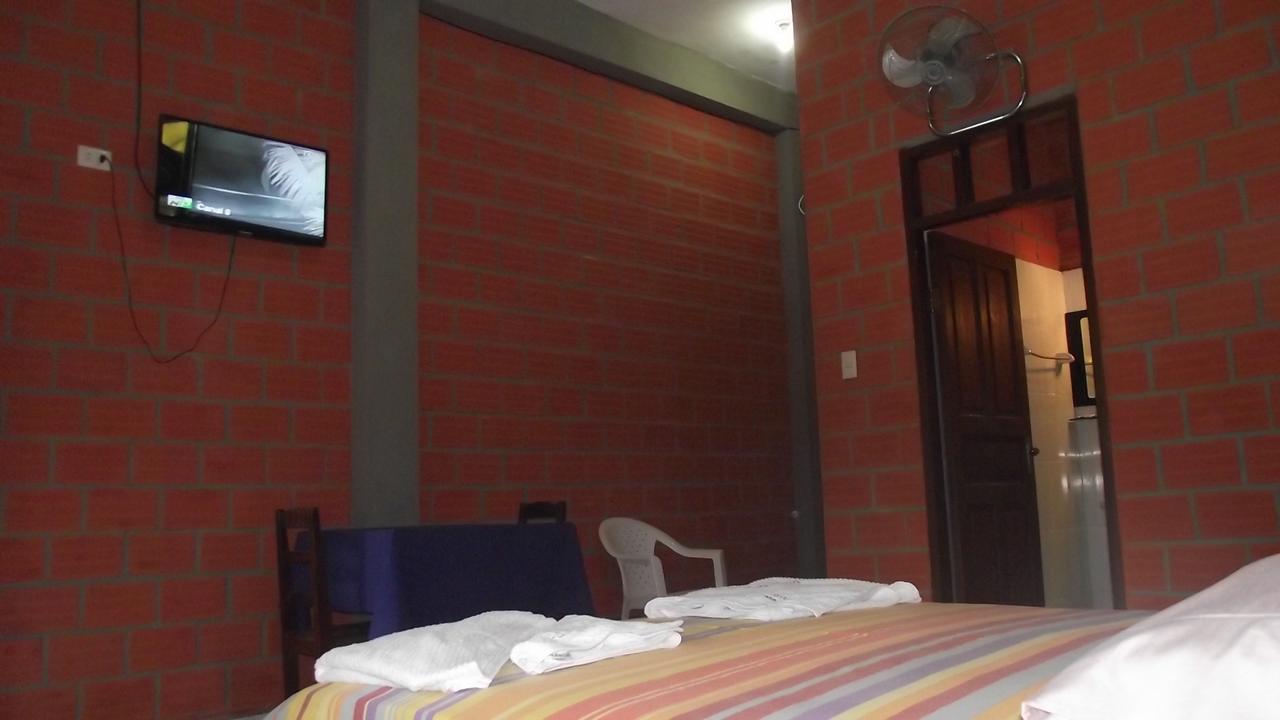 Hotel Ambaibo รัวเรนาบาเก ภายนอก รูปภาพ